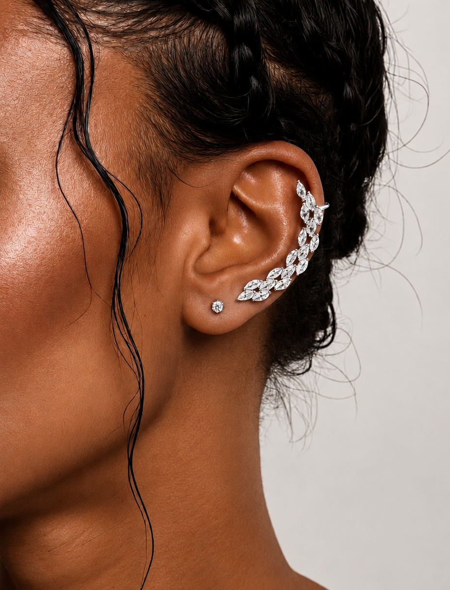 Muse Curve Ear Cuff