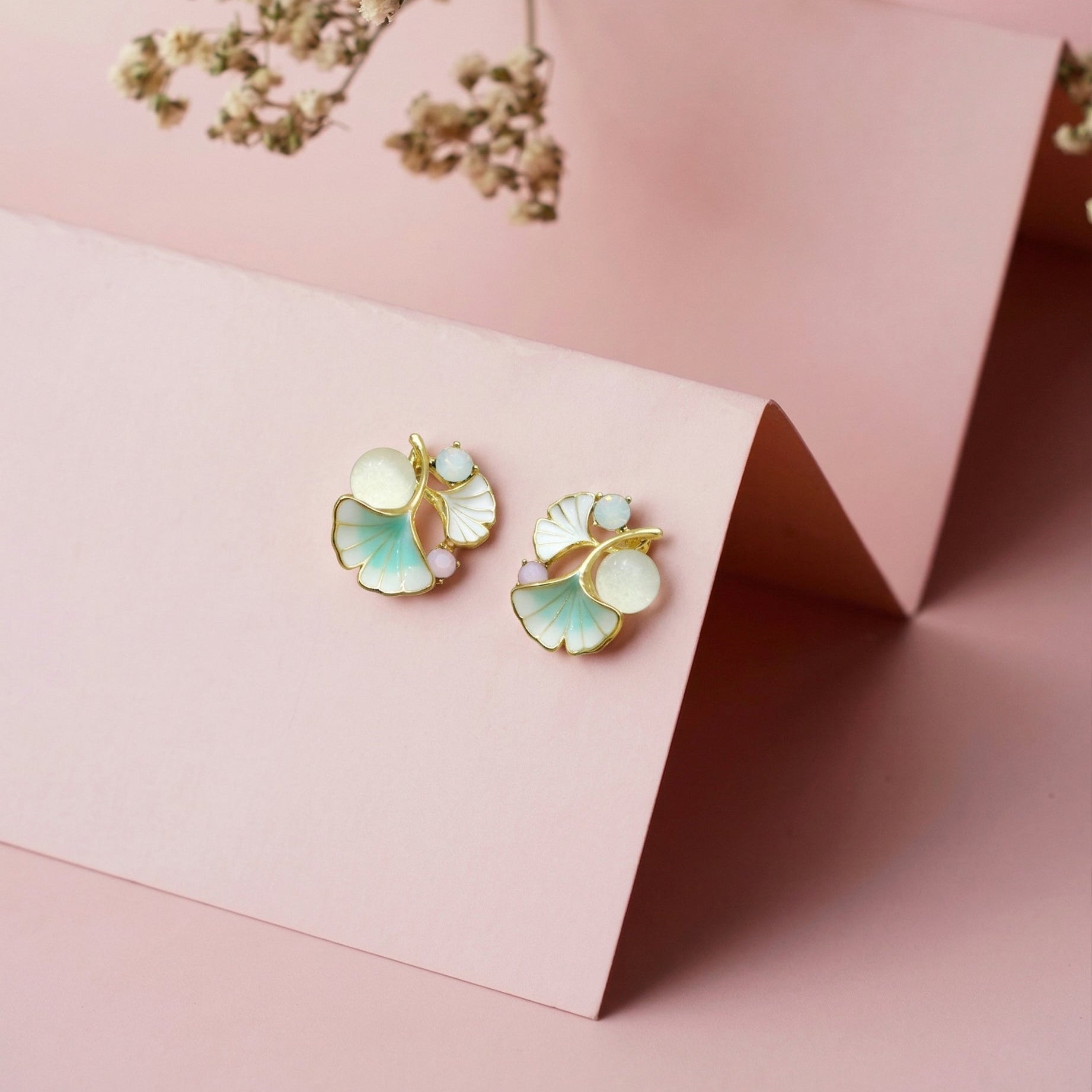 Petal Pop Studs